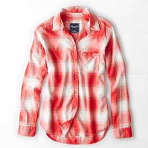 American Eagle Button-up